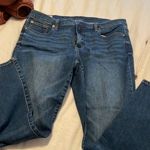GAP true skinny dark wash jean sz33/16R